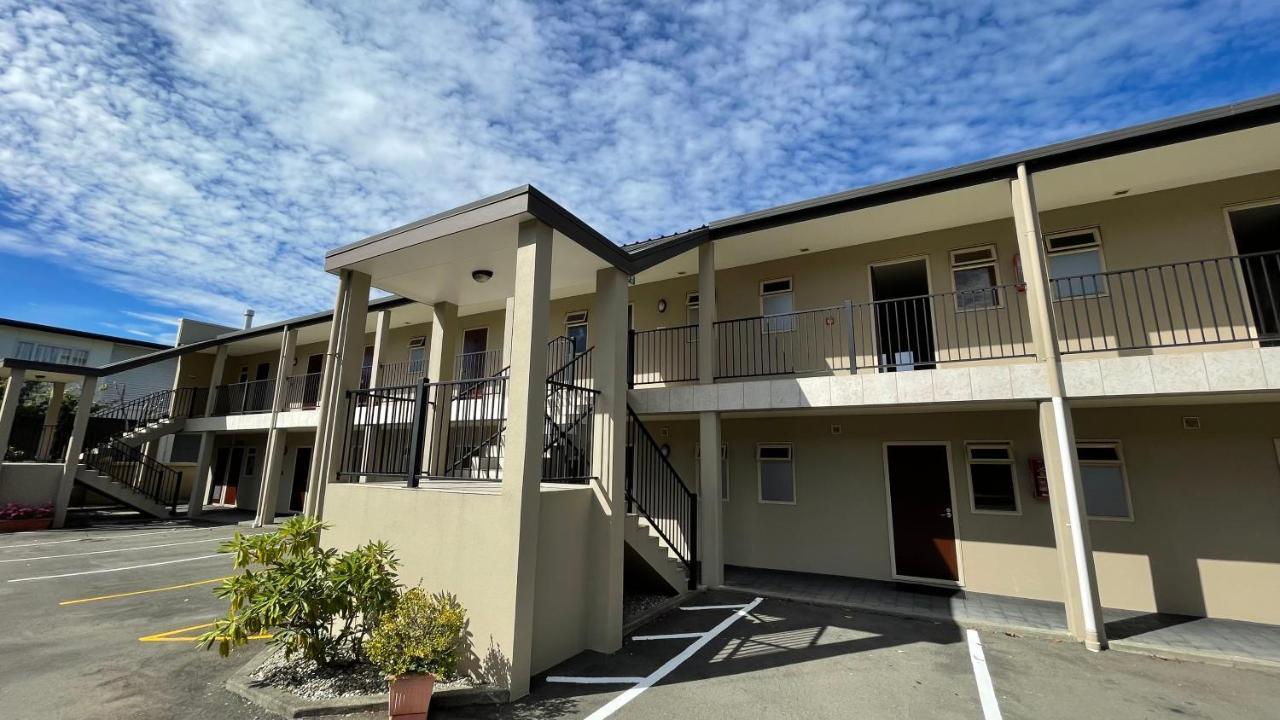 Chantillys Motor alojamiento Lago Lago Taupo Exterior foto
