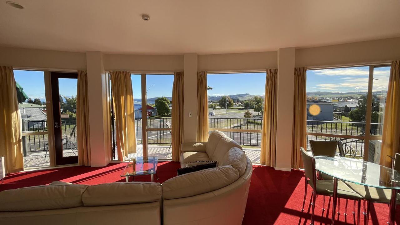 Chantillys Motor alojamiento Lago Lago Taupo Exterior foto