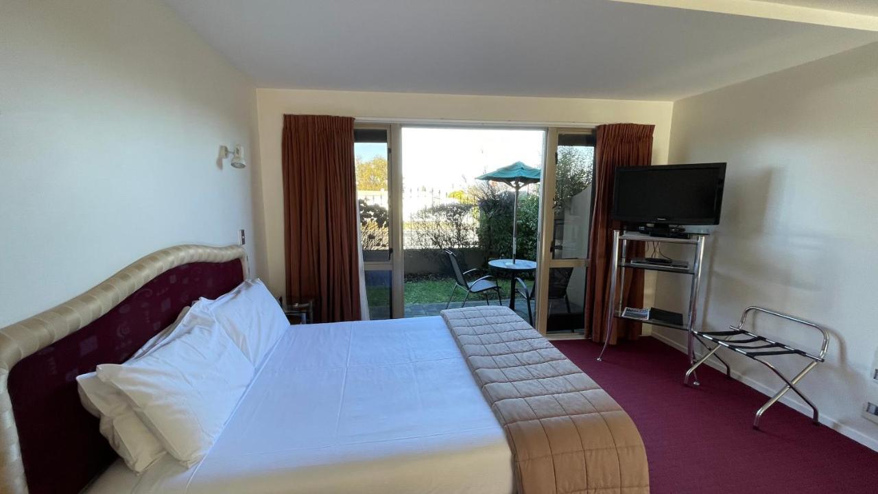 Chantillys Motor alojamiento Lago Lago Taupo Exterior foto